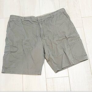 BERT PULITZER Men’s Big & Tall Green Khaki Cargo Shorts Outdoor Zip Pocket Sz 46